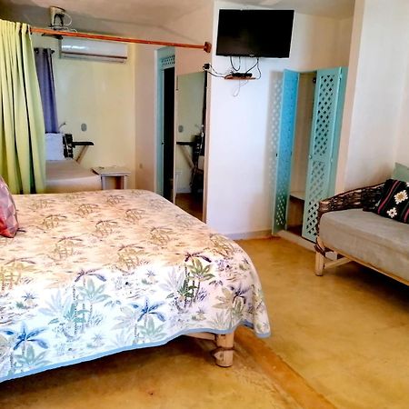 B&B Aparthotel La Isleta Las Galeras Exterior photo